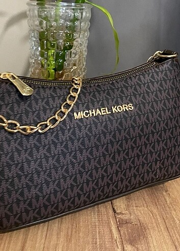  Beden siyah Renk Michael Kors Kadın Şık Kol Çantası