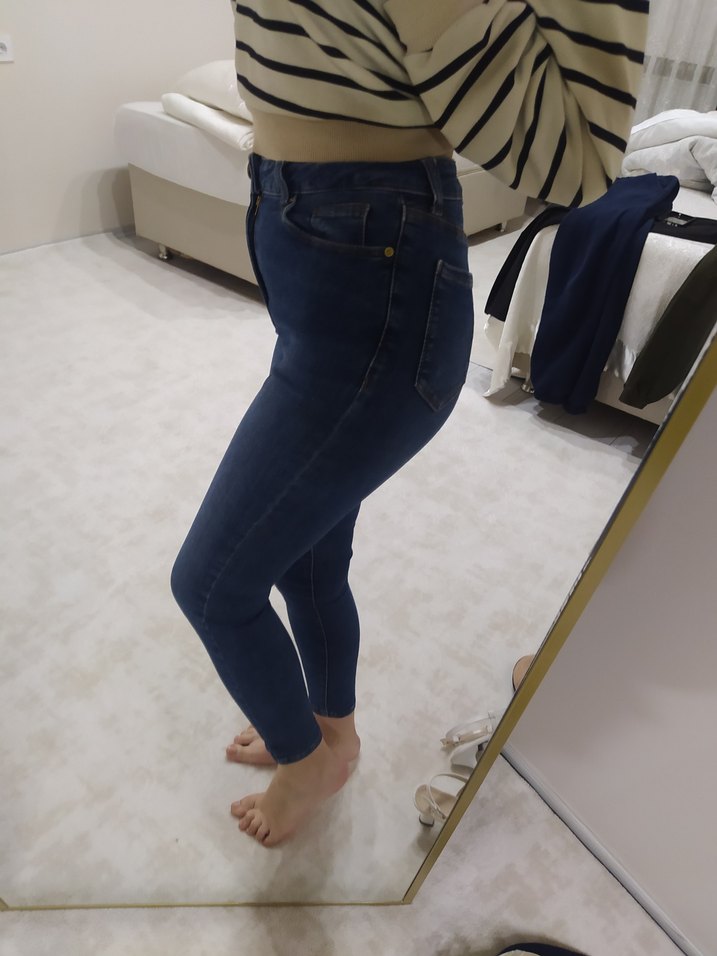 Koyu Lacivert Dar Kesim Kadın Kot Pantolon - Görsel 4