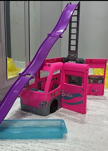 Barbie evi ve barbie karavanı - Görsel 2