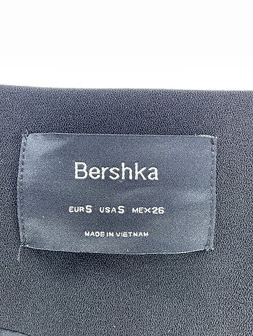 s Beden siyah Renk Bershka Blazer %70 İndirimli.