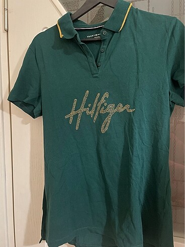 tommy hilfigher tişört