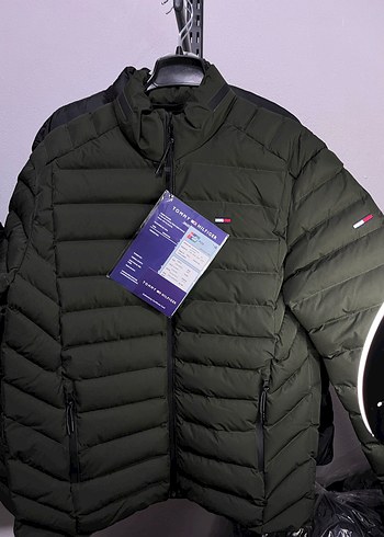 Tommy Hilfiger mont