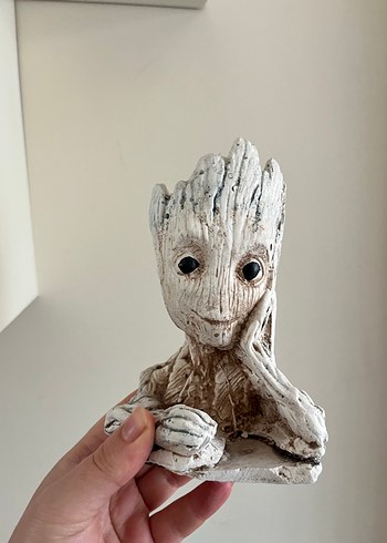 Gri Beyaz Groot Figürü - Görsel 2