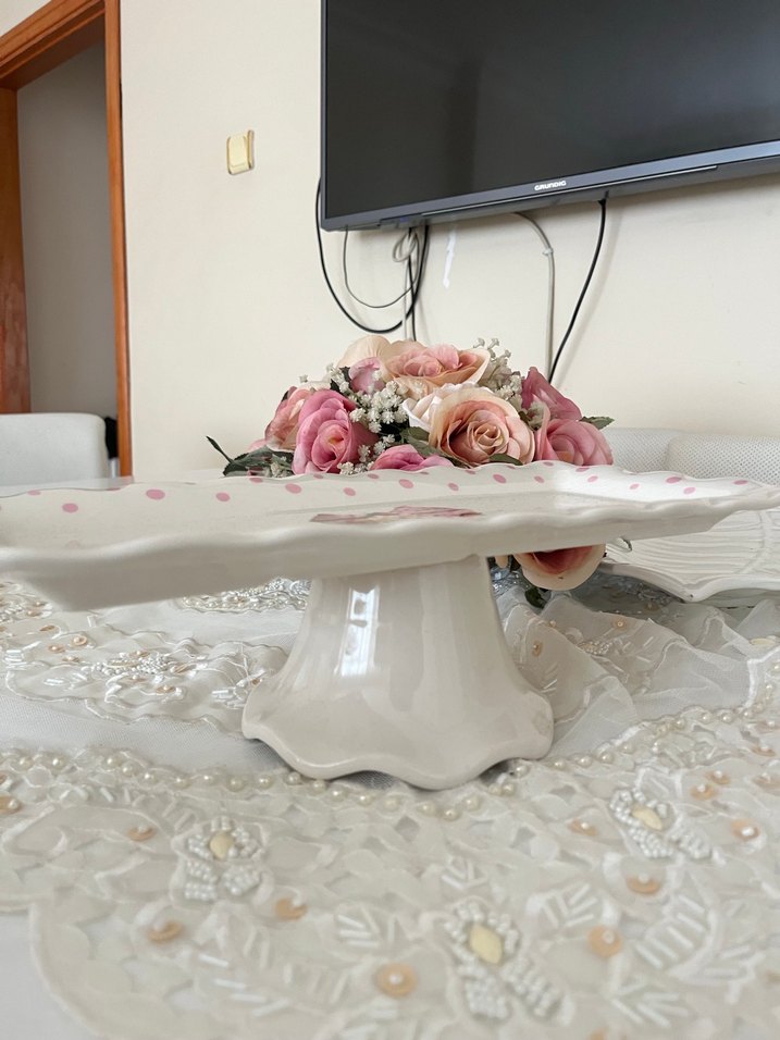 Pembe Puantiyeli Baskılı sunum tabağı - Görsel 2