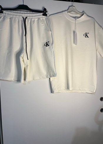 xxl Beden Calvin Klein Beyaz Pamuklu Şort takımı