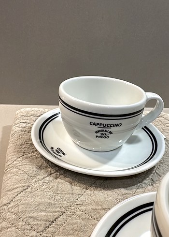 H&M Home Beyaz Cappuccino Fincanı ve Tabağı Seti