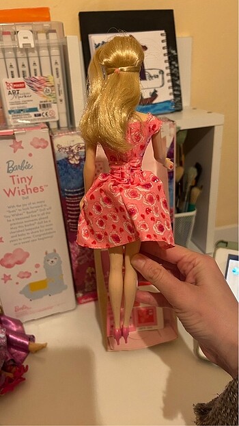 Beden Renk Barbie Bebek Valentine?s 2001