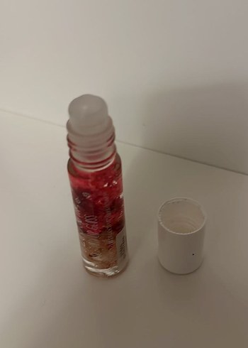 Beden Urban Outfitters lip gloss