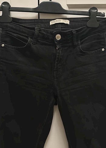 zara simli jean