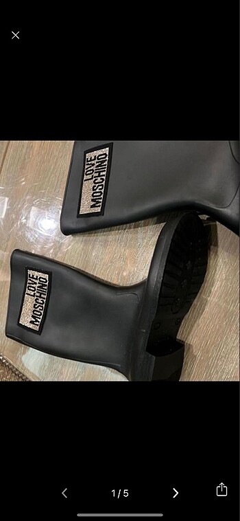 Moschino çizme