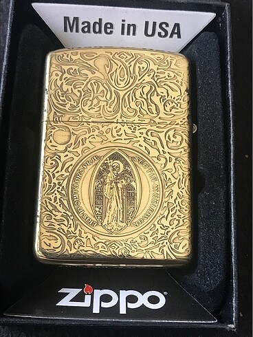 Beden Zippo Constantine