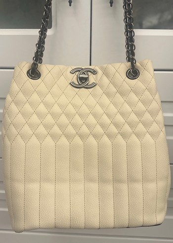 Chanel Bej Deri Zincir Detaylı Kadın Çanta