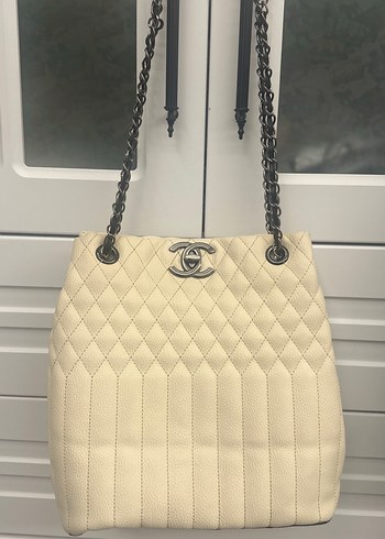 Chanel Chanel Bej Deri Zincir Detaylı Kadın Çanta