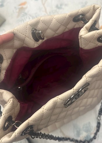  Beden Chanel Bej Deri Zincir Detaylı Kadın Çanta