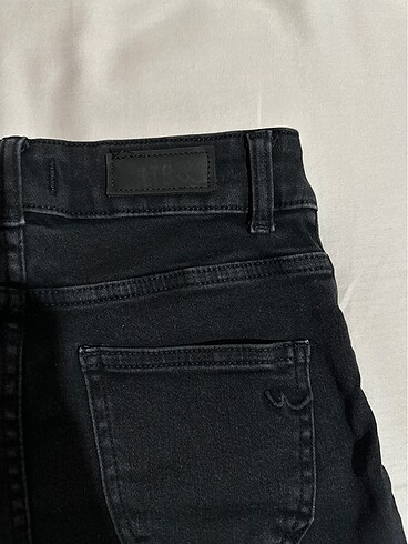 xs Beden siyah Renk LTB lariss siyah denim şort