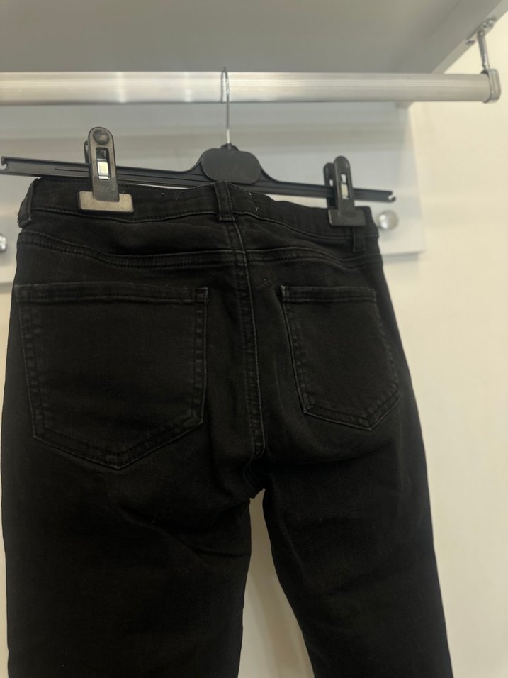 Siyah Baskılı Kadın Denim Pantolon - Görsel 4