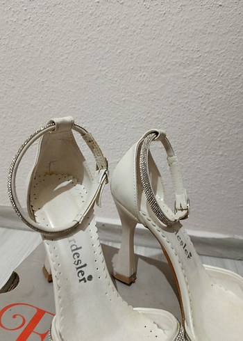 Kadın  topuklu ayakkabı - Görsel 3