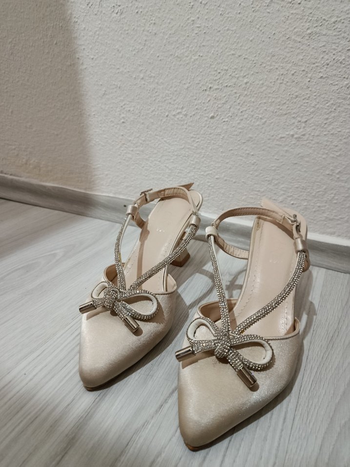 Kadın  topuklu ayakkabı - Görsel 2