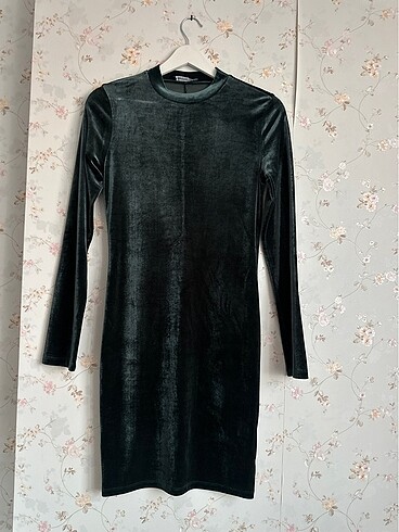 Bershka elbise