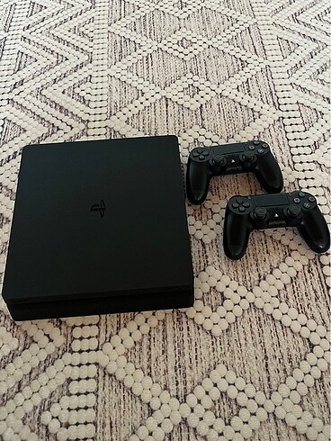 PS4 slim