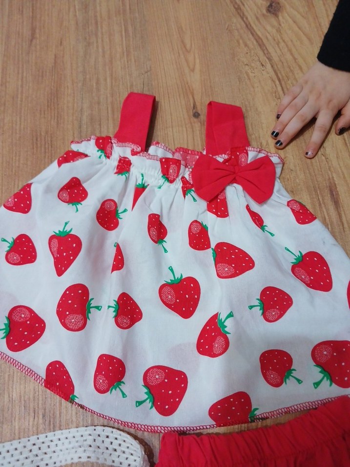 Kız Bebek Çilek Desenli Fiyonklu Takım - Görsel 4