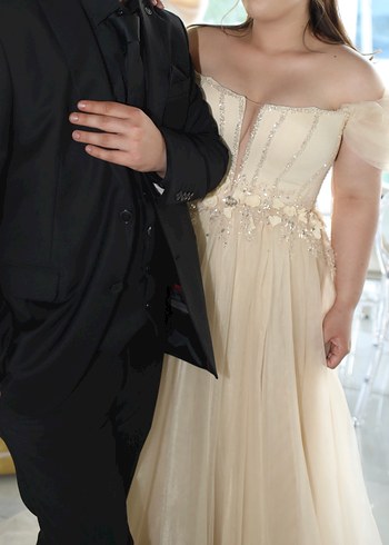 Abiye ürünü
