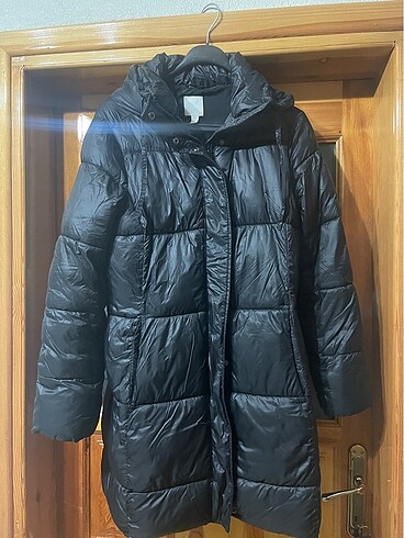 H&M Mont