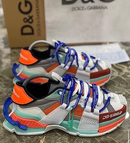 DOLCE & GABBANA