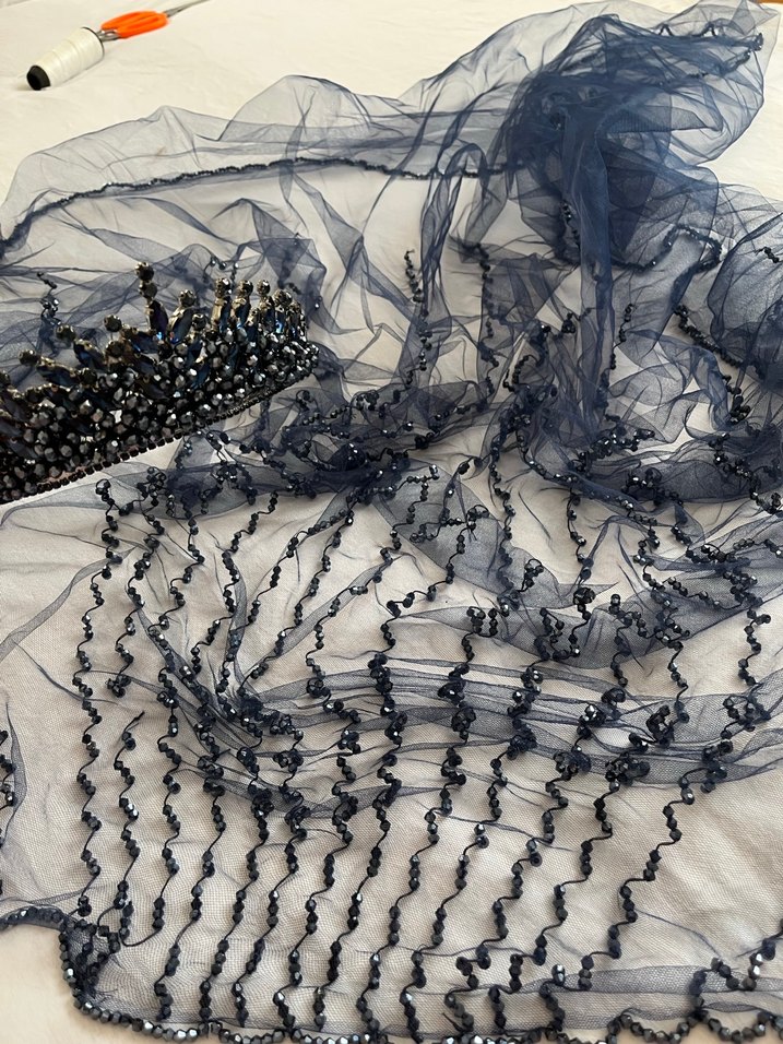 Koyu Mavi Cam Boncuklu Gotik Taç - Görsel 5