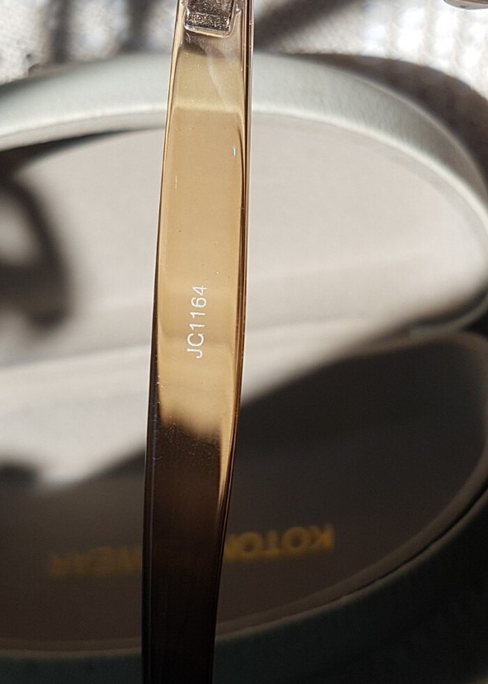 Leopar desenli güneş gözlüğü - Görsel 2