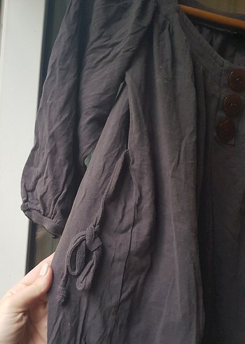 Düğmeli gri bol kesim bluz - Görsel 4