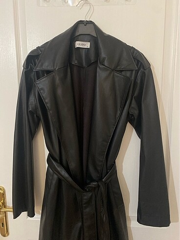 Gusto Leather trench coath