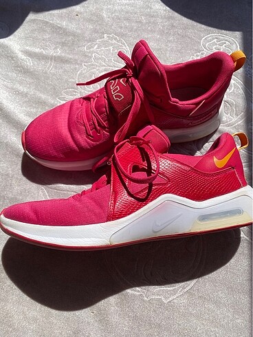 40 Beden Nike Spor Ayakkabı