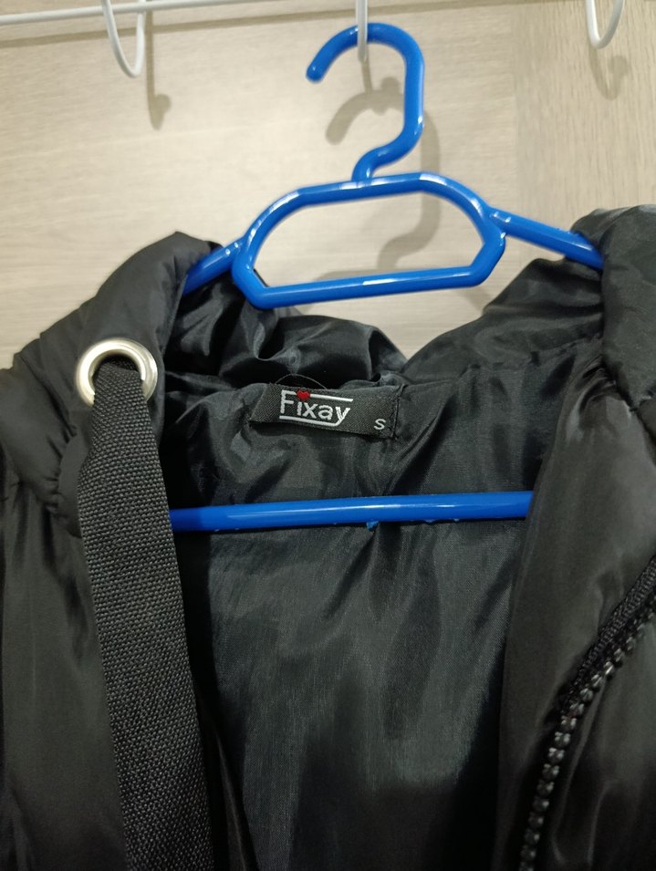 Siyah Kapüşonlu Uzun Kadın Kış Montu - Görsel 5