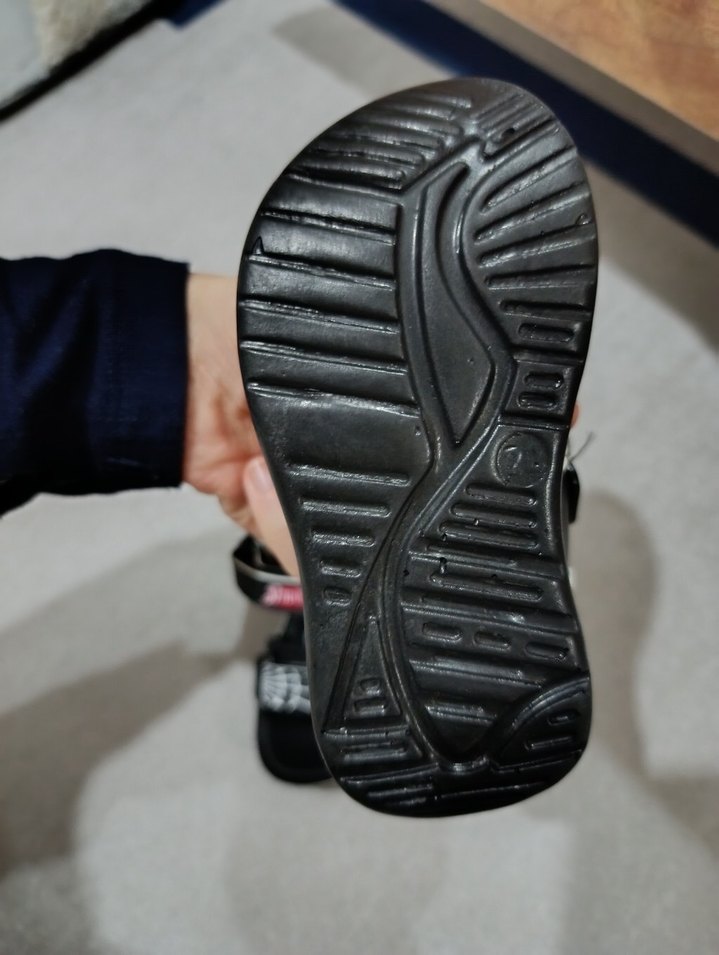 Erkek Çocuk Çok Renkli Bantlı Terlik - Görsel 3