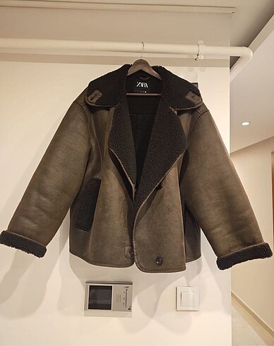 zara mont