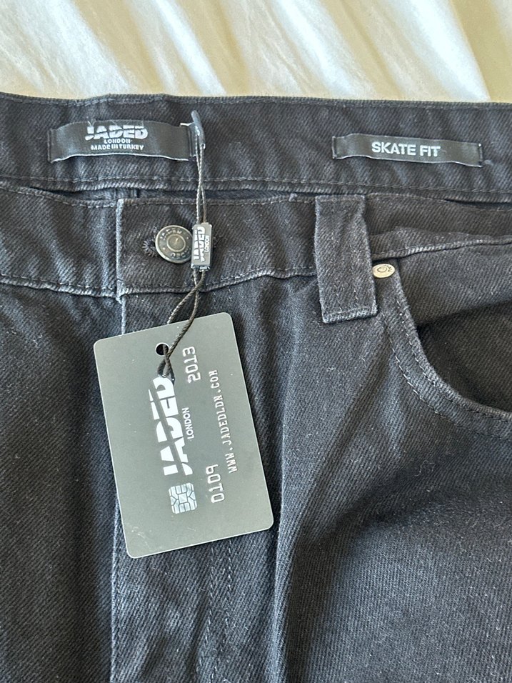 Jaded London Örümcek Ağı nakışlı Siyah denim Pantolon — görsel 5/7