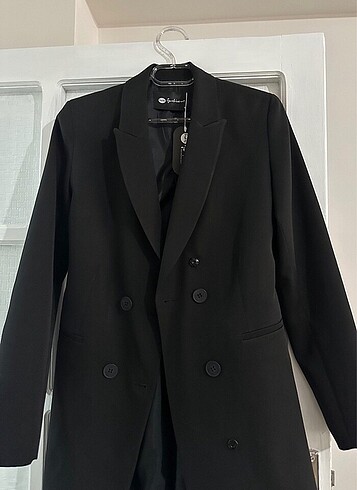 s Beden siyah Renk BLAZER ETİKETLİ ELBİSE