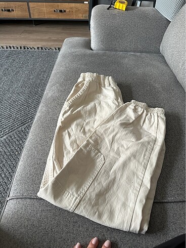 38 Beden BERSHKA KADIN PANTOLON