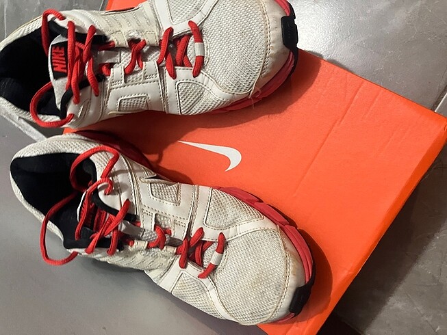 43 Beden beyaz Renk Nike Downshifter 5 Orjinal Ayakkabı