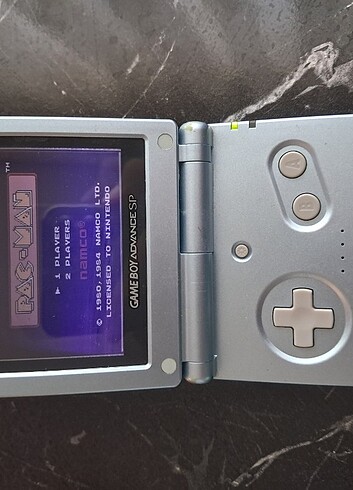 Gameboy advence sp kutulu oyunlu