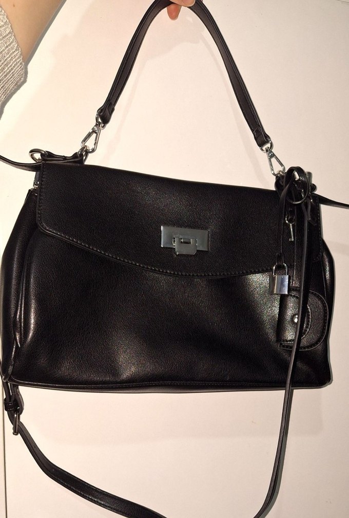 Orjinal Bershka Siyah Çanta - Görsel 2