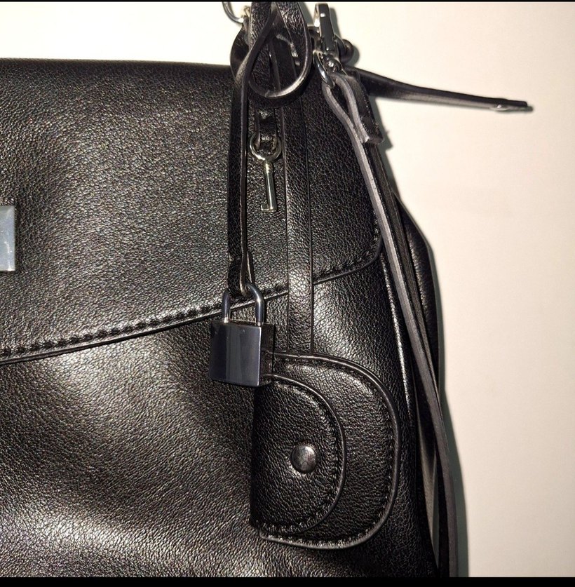 Orjinal Bershka Siyah Çanta - Görsel 4
