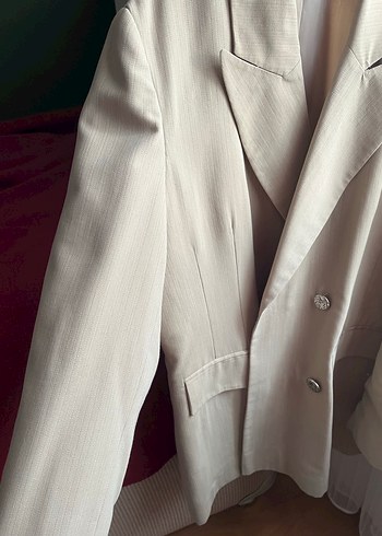 Kadın Beyaz Keten Düğmeli Blazer Ceket - Görsel 2