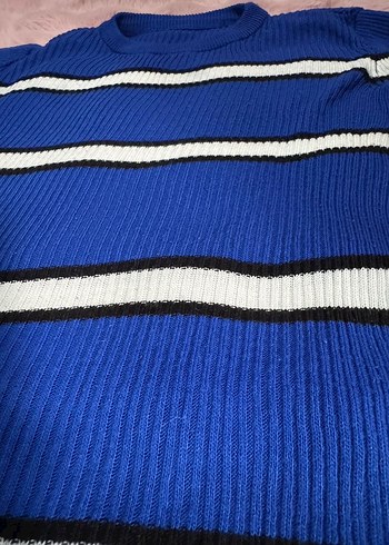 Mavi Çizgili Boğazlı Kadın Kazak - Görsel 2