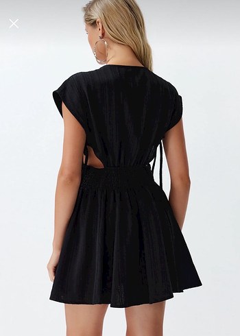 V Yaka Siyah Mini Elbise - Görsel 2