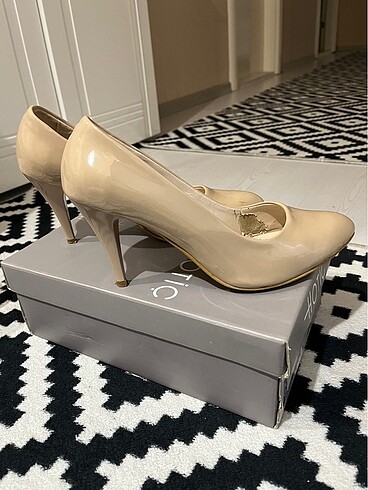 40 Beden camel Renk Krem stiletto
