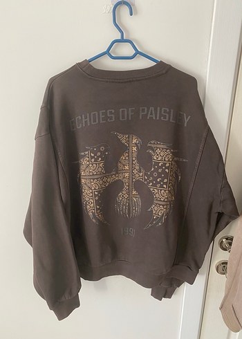 Pull&Bear Erkek Sırt Baskılı Sweatshirt