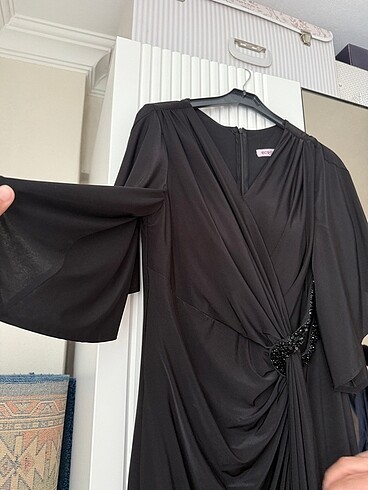 siyah abiye - Görsel 6