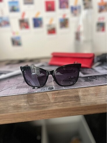 guess güneş gözlüğü - Görsel 2